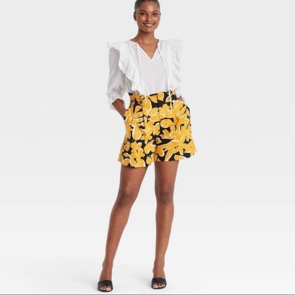 Who What Wear NWOT floral paperbag waist linen blend shorts size 10 - Picture 1 of 16